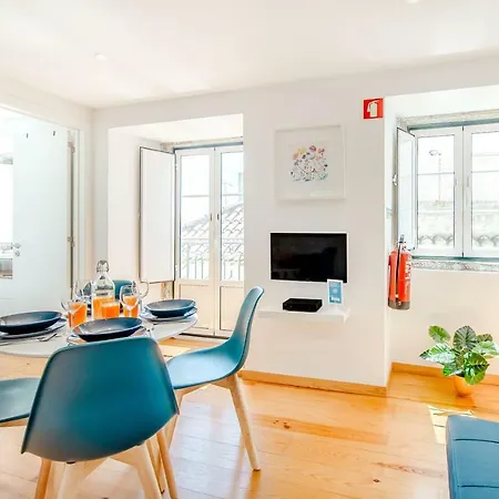 Alfama Charming Daire *