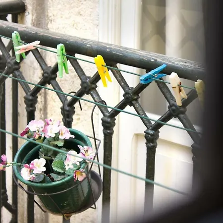 Alfama Charming Daire *